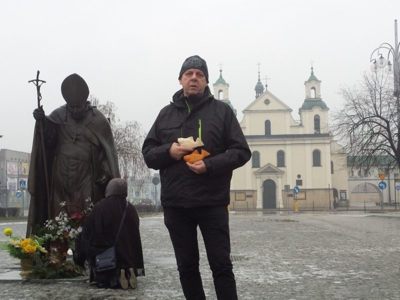 Częstochowa - Pomnik Śp. JP II przy Kościele św Zygmunta