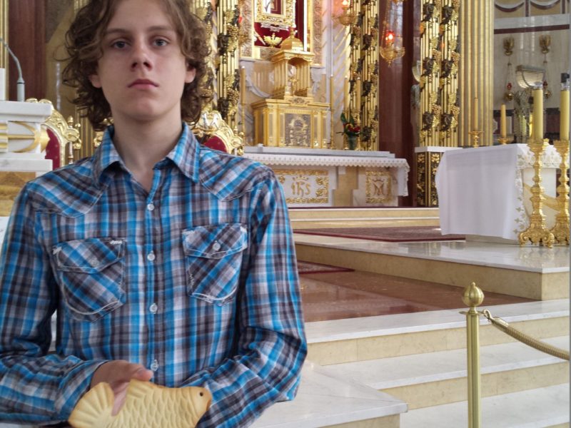 Patryk w Sanktuarium Maryjnym w Licheniu.